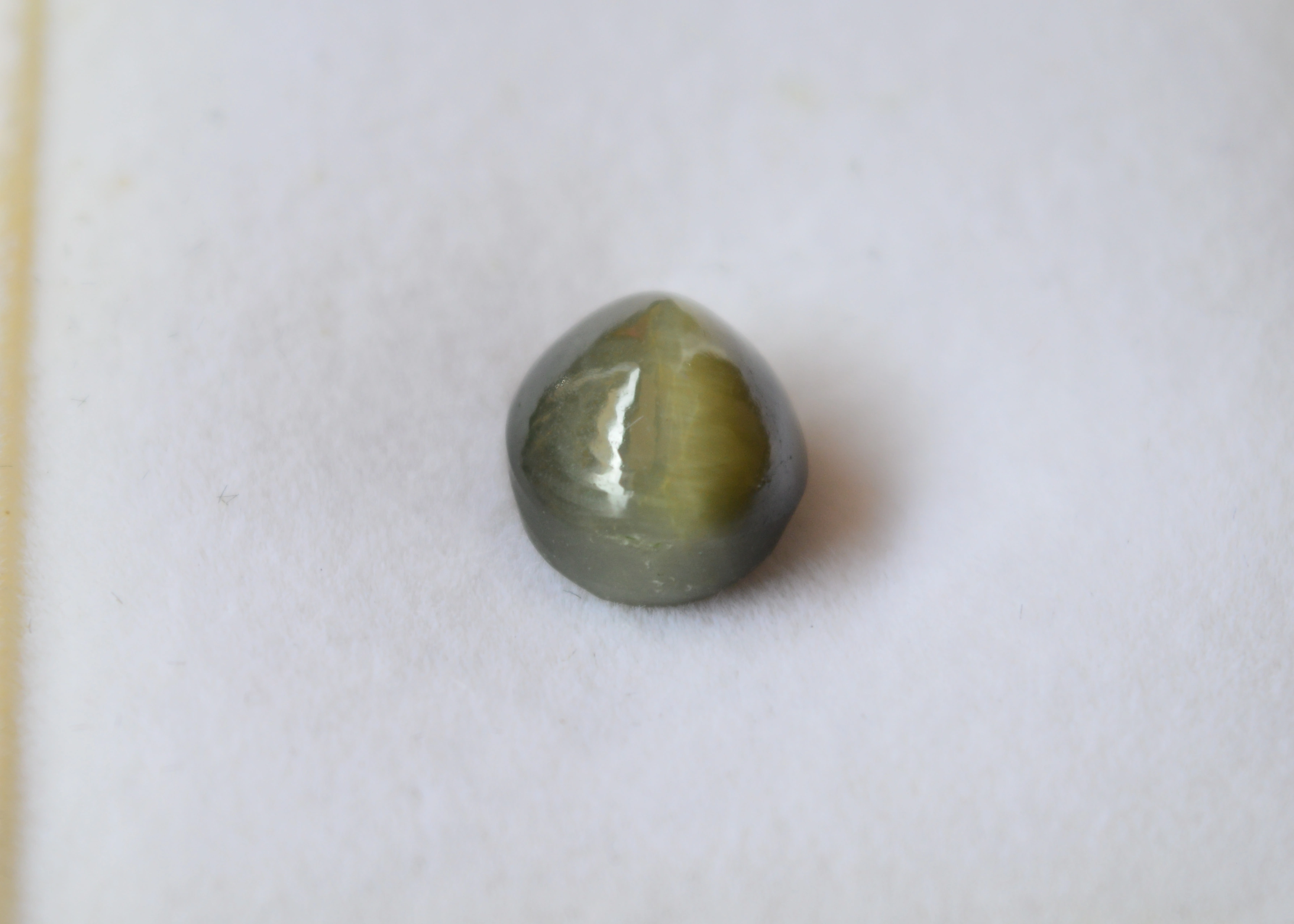 Cat's Eye Natural Lehsunia Stone